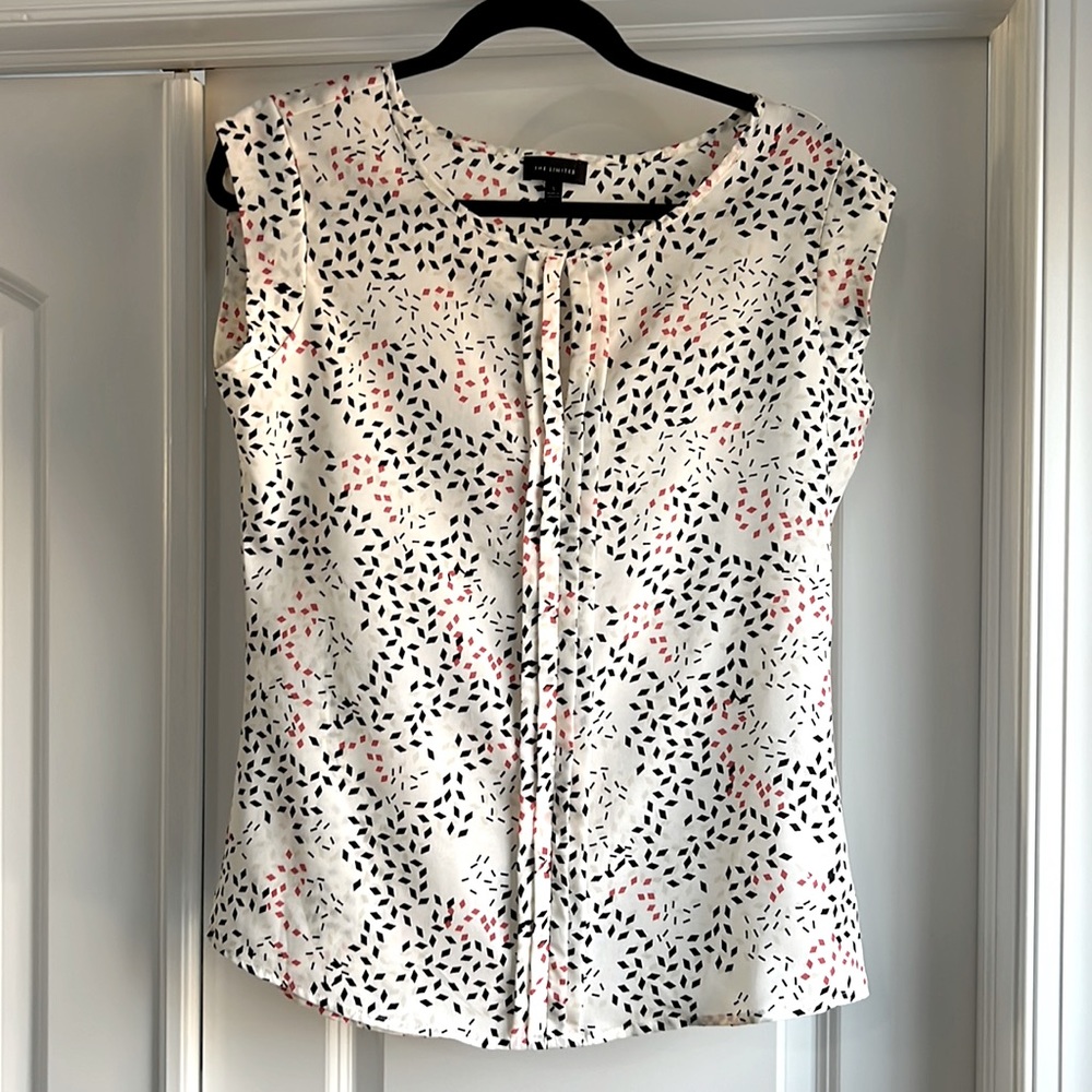 Small top short sleeve. The limited